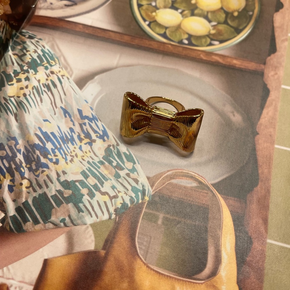 NWOT Kate Spade Gold Bow Ring-Size 8 - Picture 3 of 16